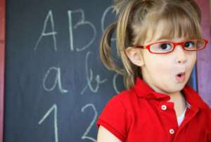 075651_anakkacamata460getty